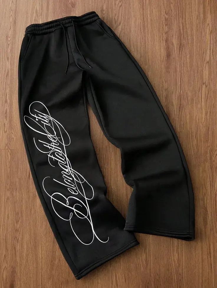 Jogger Belong to the City · Pantalones en GARAJE 98